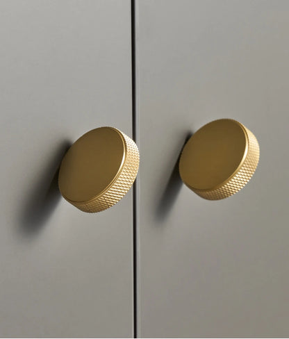 Knurled Round Exquisite Brass Anti-Slip Knob - Knobsy